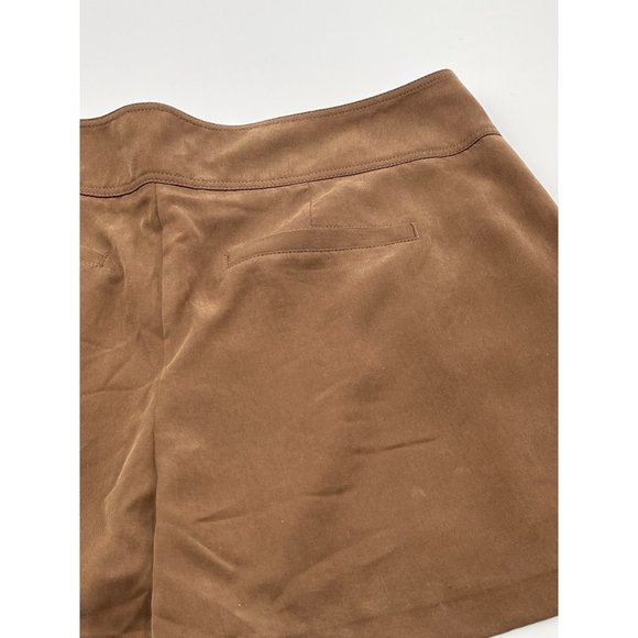 Cache Studded Goldtone Hardware Pocketed Fitted Waist Closure Dress Shorts NWT - Picture 9 of 13